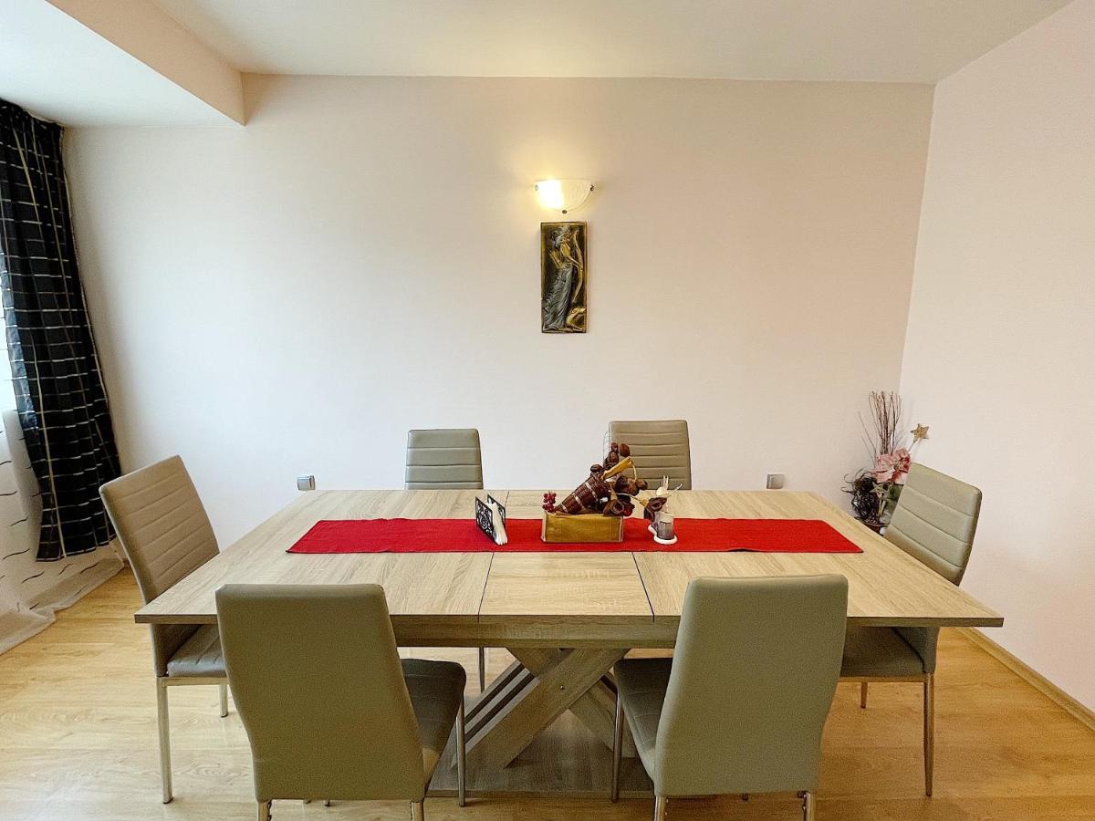 Spacious And Bright Maisonette Varna Center Exterior photo
