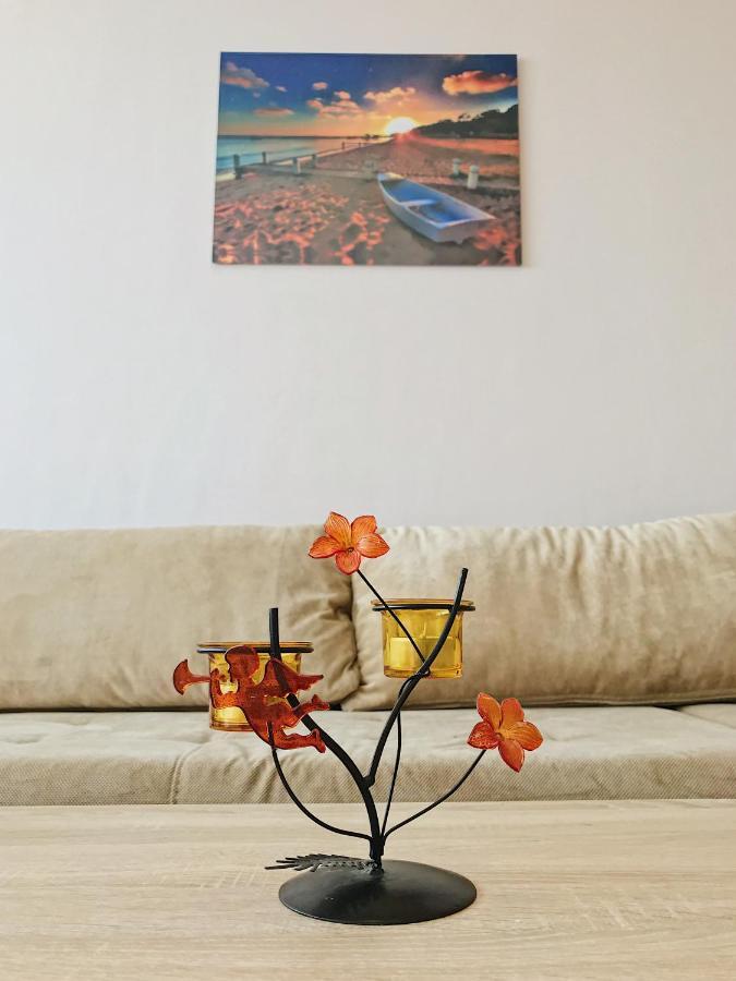 Spacious And Bright Maisonette Varna Center Exterior photo
