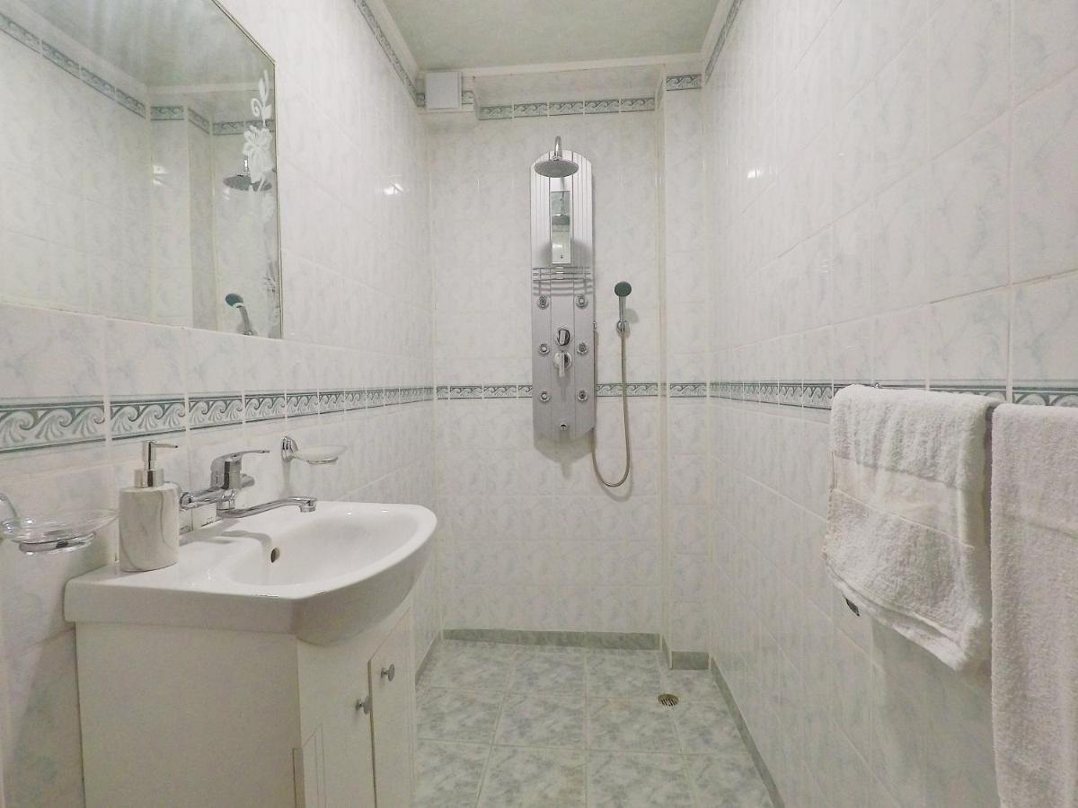 Spacious And Bright Maisonette Varna Center Exterior photo